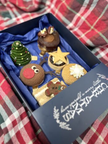 Christmas Eve Dessert Box